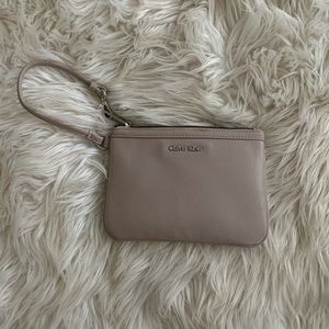 Calvin Klein tan wristlet